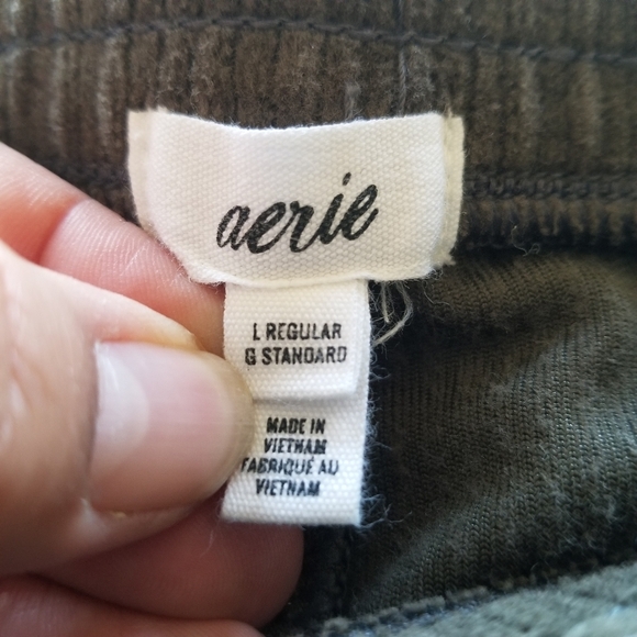 Aerie | Groove-On Rin Velour Flare Pants - Picture 5 of 12